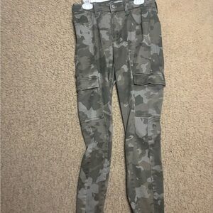 Old navy rockstar super skinny high rise (secret slim pockets) jeans